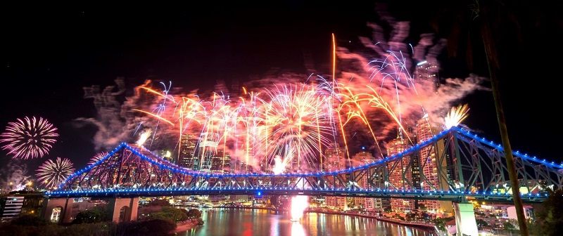 Nye Countdown Climb Story Bridge Adventure Climb